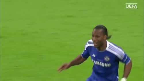 德罗巴在拜仁比赛中败北，表现优异引发热议！