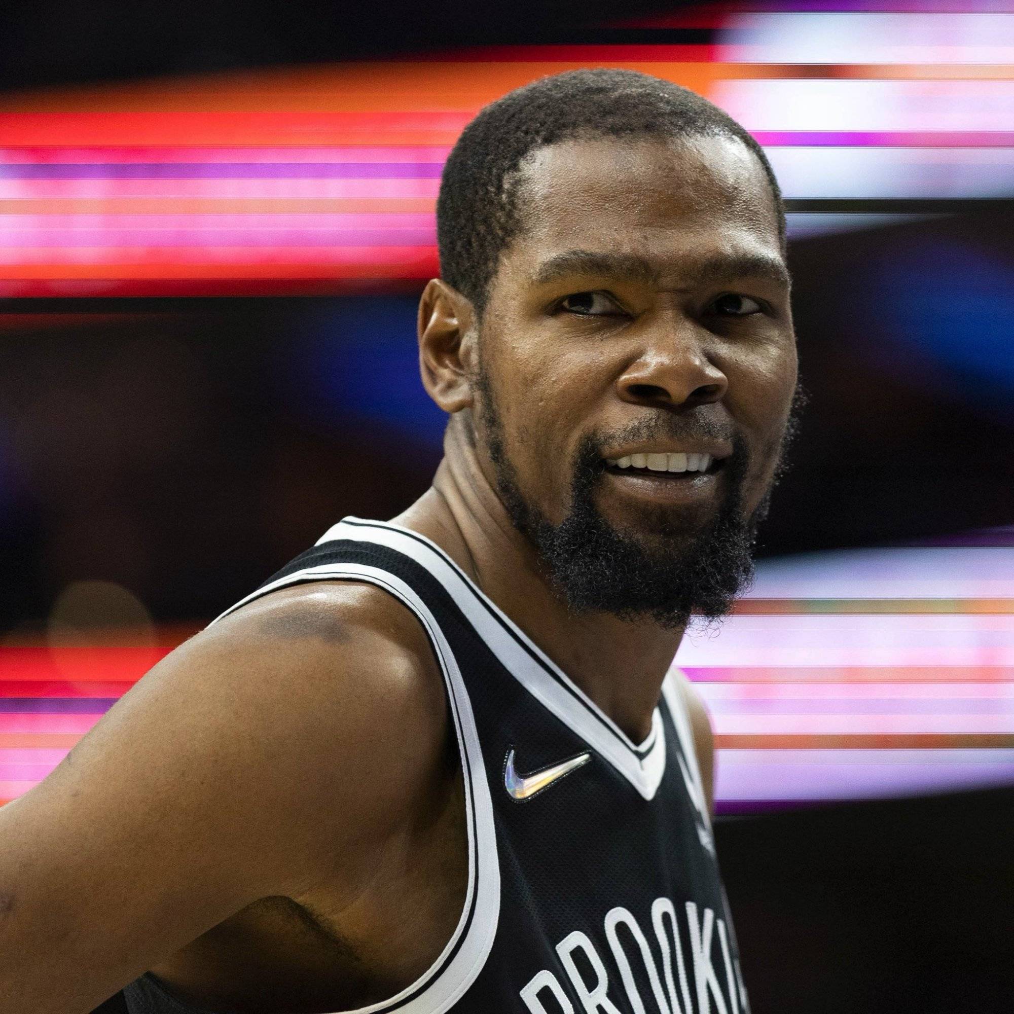 领先优势明显引发热议！，杜兰特在公牛比赛中最后时刻胜出比赛高潮迭起的简单介绍